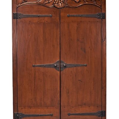 Leandro Cabinet 149