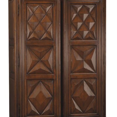 Dimitri Cabinet 141