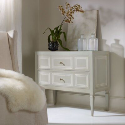 Johanna Chest