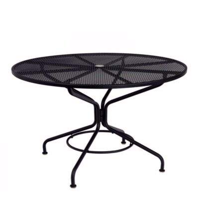 Veranda 48" Round Mesh Top Table