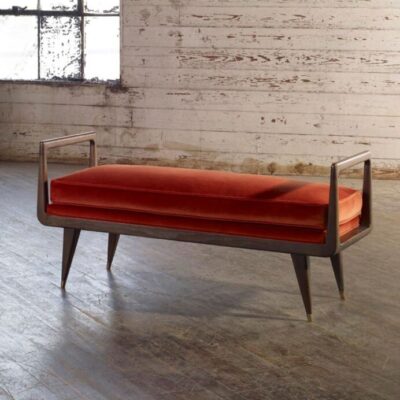 Avellino Bench, Medium